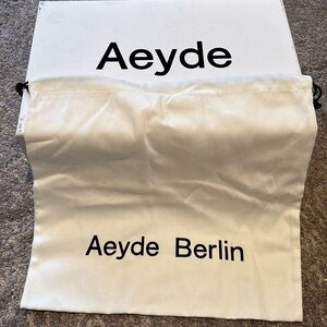 Aeyde Berlin empty shoe box and dust bag(new)